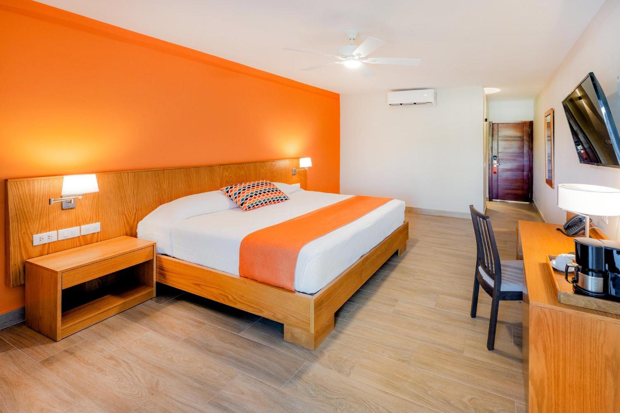 Coral Costa Caribe Beach Resort Juan Dolio Dış mekan fotoğraf